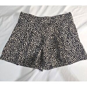 Ann Taylor LOFT Animal Print Shorts Womens 0 Black Cream High Waisted Side Zip